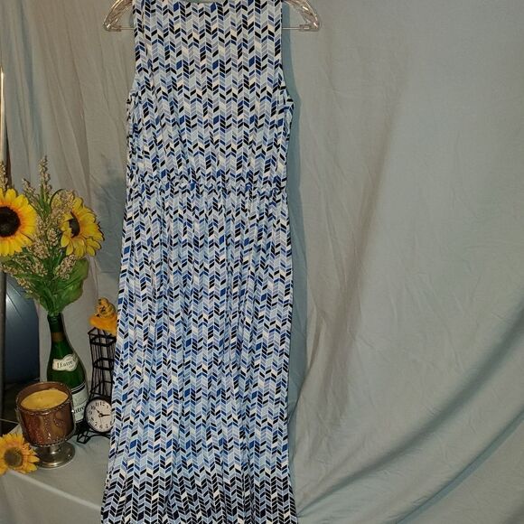Liz Claiborne maxi sleeveless dress. Chevron style. SP. - Picture 4 of 7